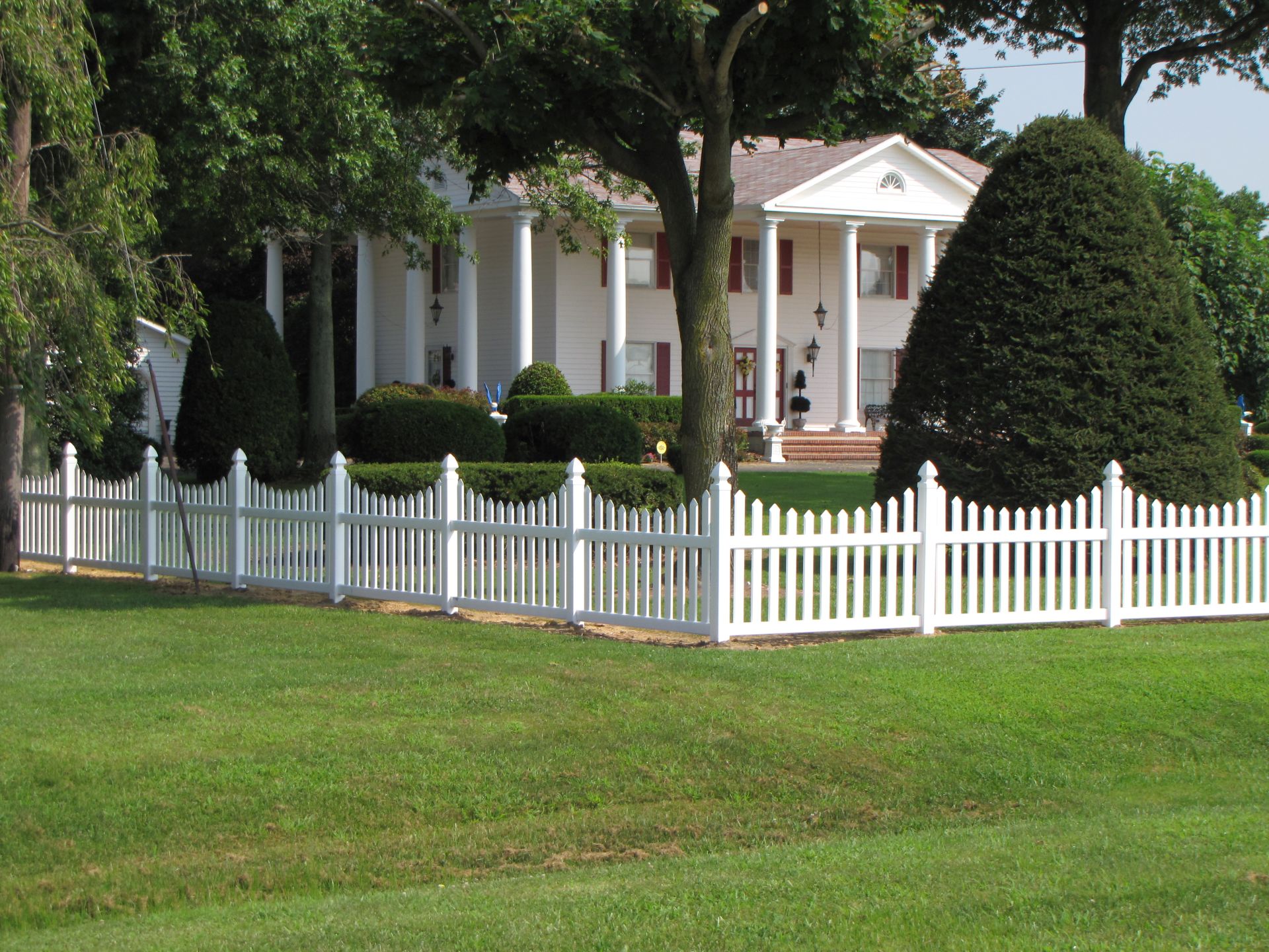 Picket Fence - Image 3